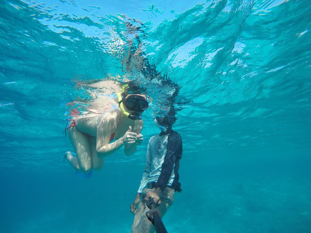 Lily Rest Maldives Hotel Maafushi Bagian luar foto