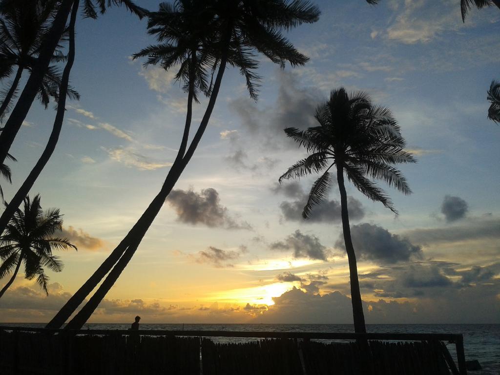 Lily Rest Maldives Hotel Maafushi Bagian luar foto