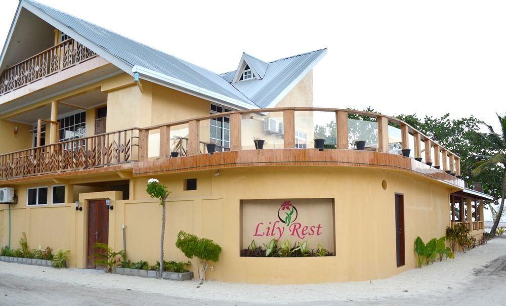 Lily Rest Maldives Hotel Maafushi Bagian luar foto