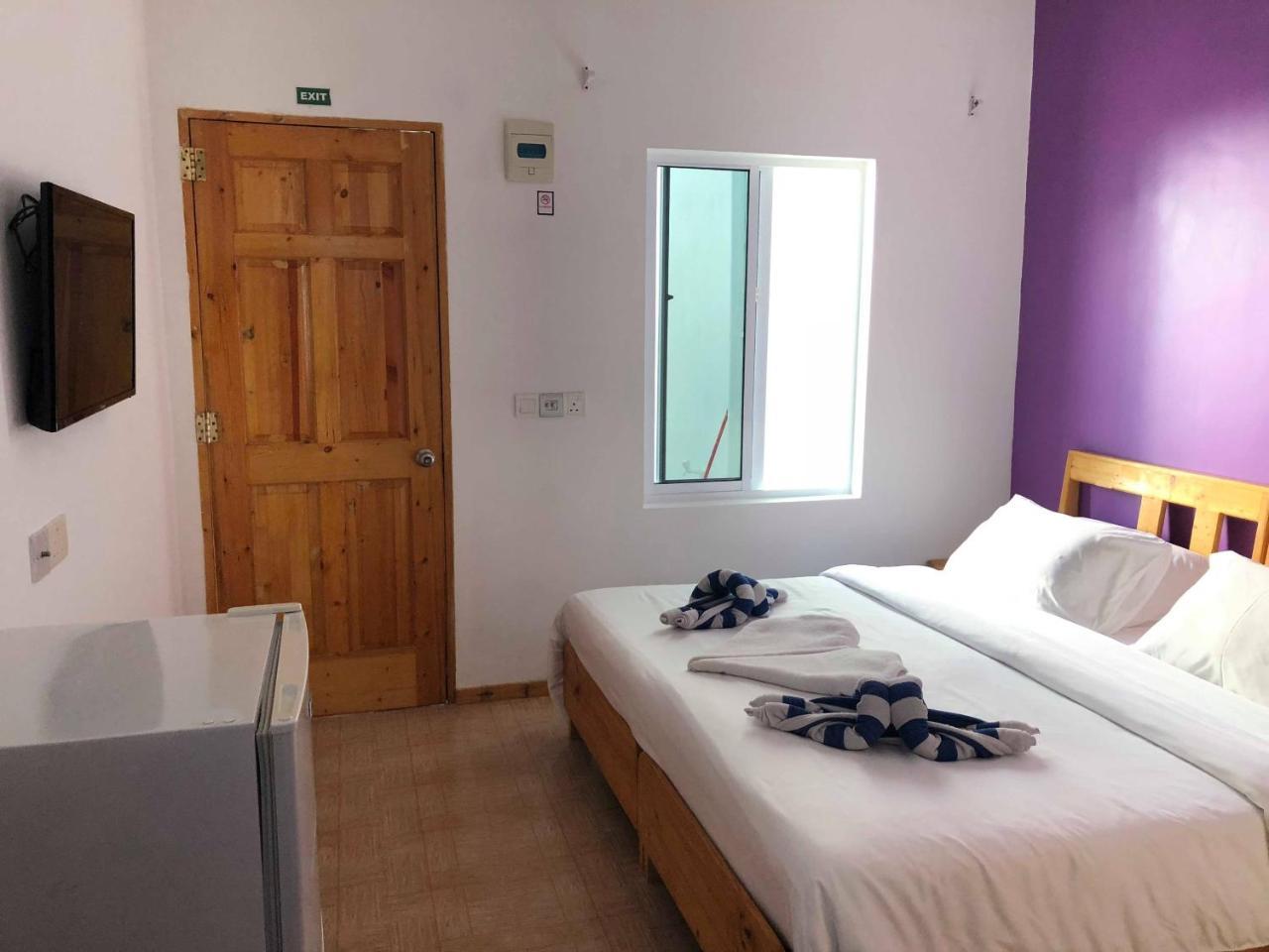 Lily Rest Maldives Hotel Maafushi Bagian luar foto